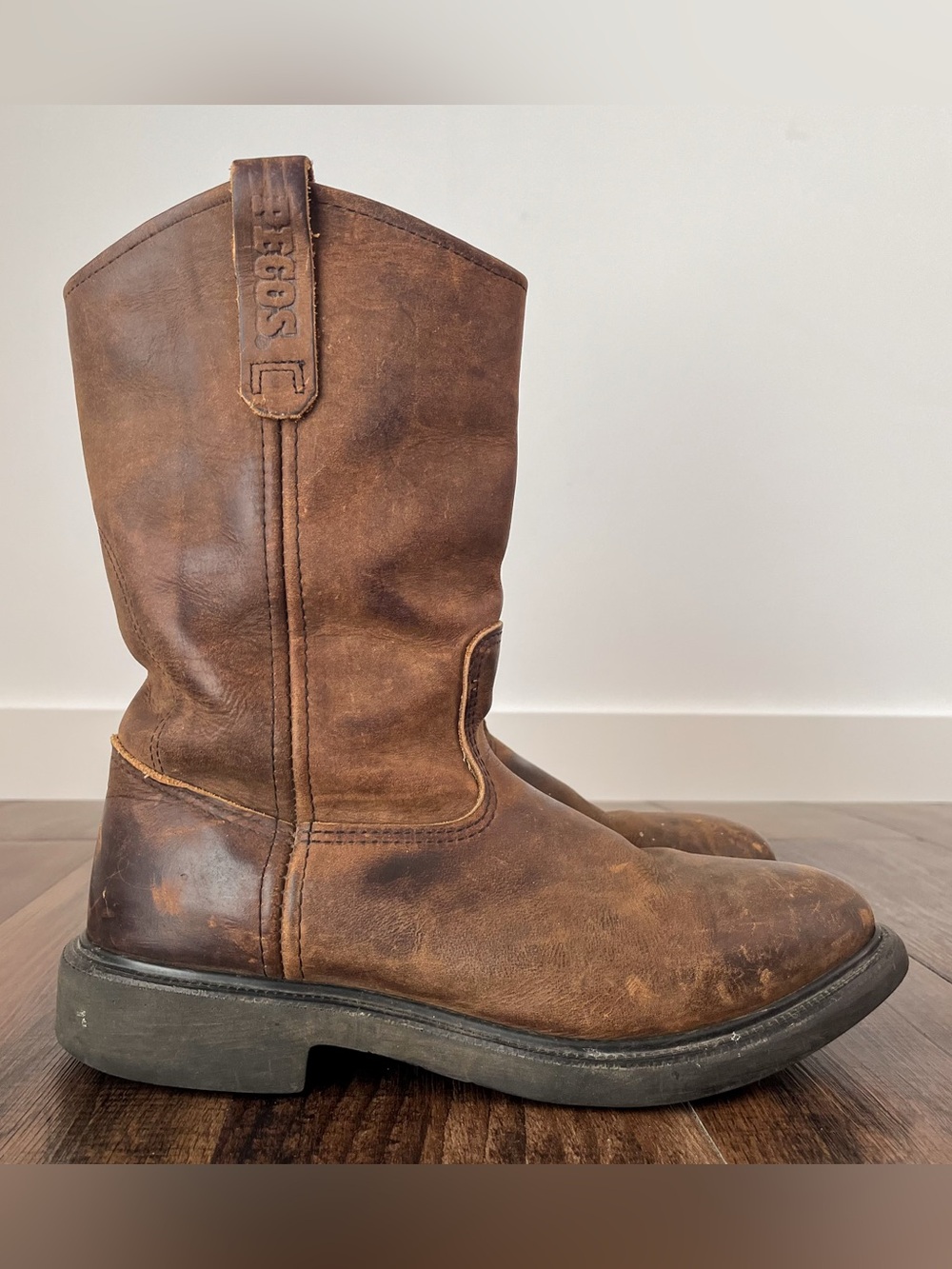 Red Wing Pecos 1124 Pull On Boots Leather Work Western Size 9.5 D Made in USA